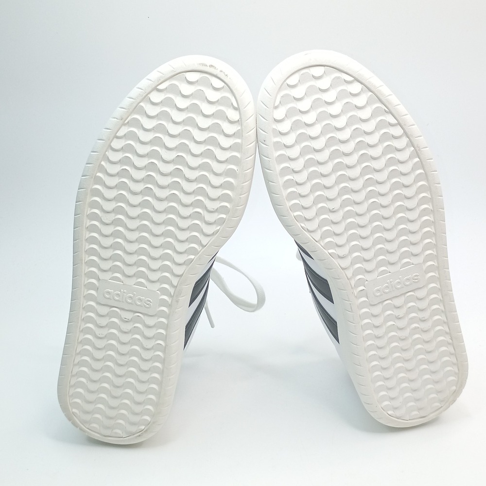 Adidas Barreda Sneakers Women Size 6.5 White Black Leather IH1229 - Picture 6 of 7